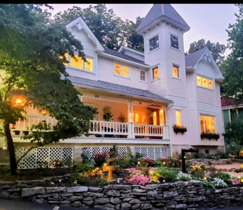 Inn At Rose Hall Eureka Springs Eksteriør bilde